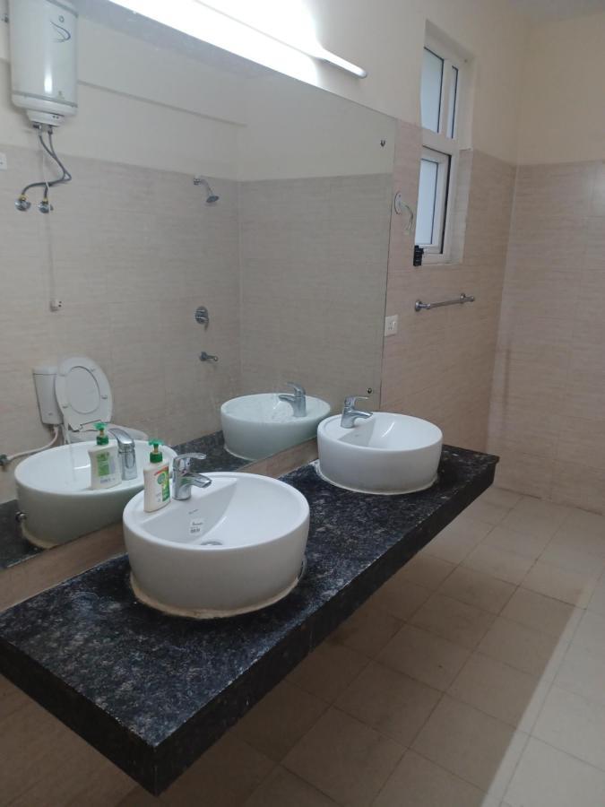 The Villa Gurgaon Esterno foto